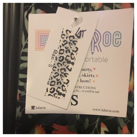 BNWT LULAROE MAXI! - Picture 3 of 4